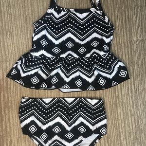 Caters 2 piece Swimsuit